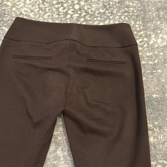 ALICE & OLIVIA SIZE 2 KNIT PANT IN AN AMAZING BROWN COLOR - Picture 2 of 10